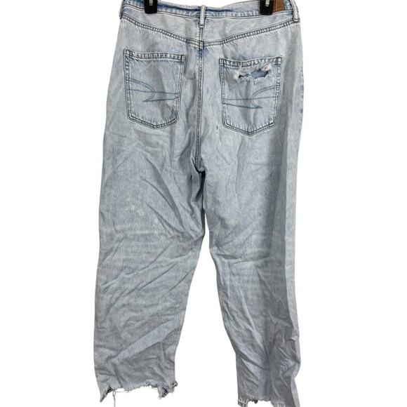 American Eagle Highest Rise 90s Boyfriend Lightwash Raw Hem Baggy Jeans sz 12 - Picture 13 of 15